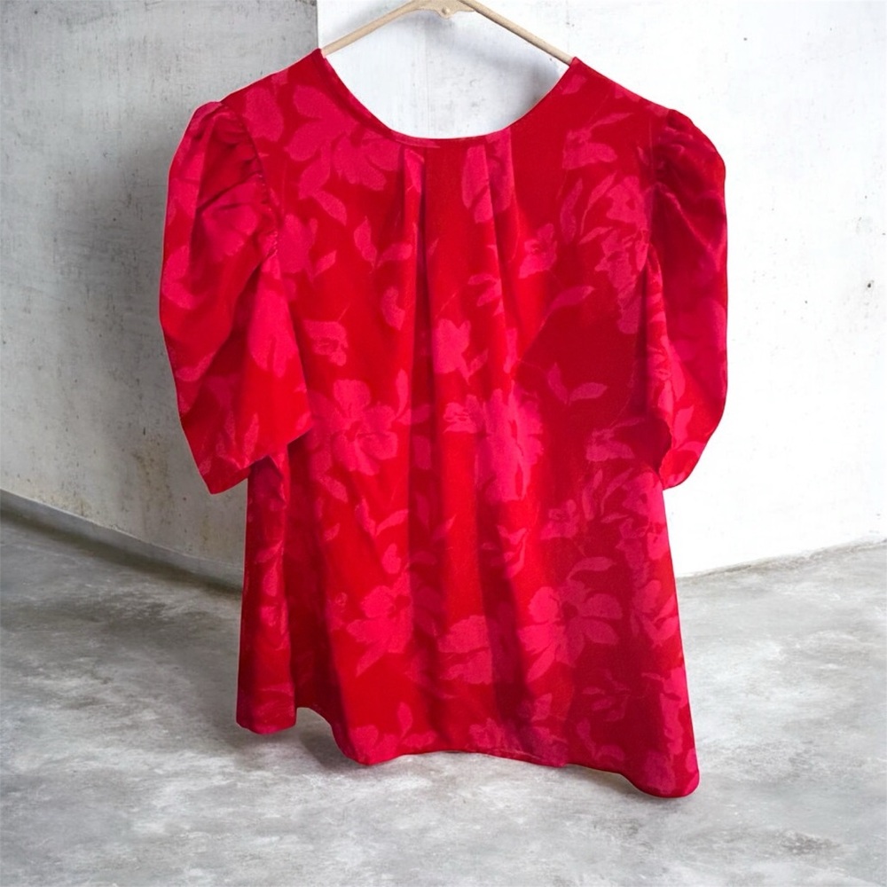 Elegant Dreimp XL Red Floral Women's Top